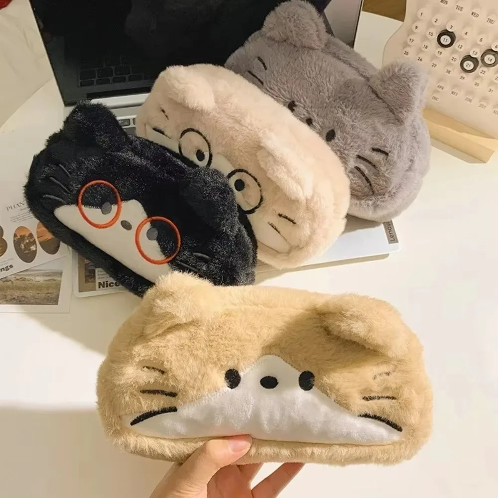 猫の形をした、ふわふわの素材で作られたメイクブラシバッグ。か - Beauty Makeup Women のレビューと価格