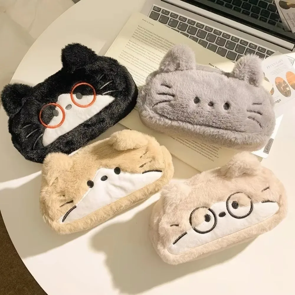 猫の形をした、ふわふわの素材で作られたメイクブラシバッグ。か - Beauty Makeup Women のレビューと価格