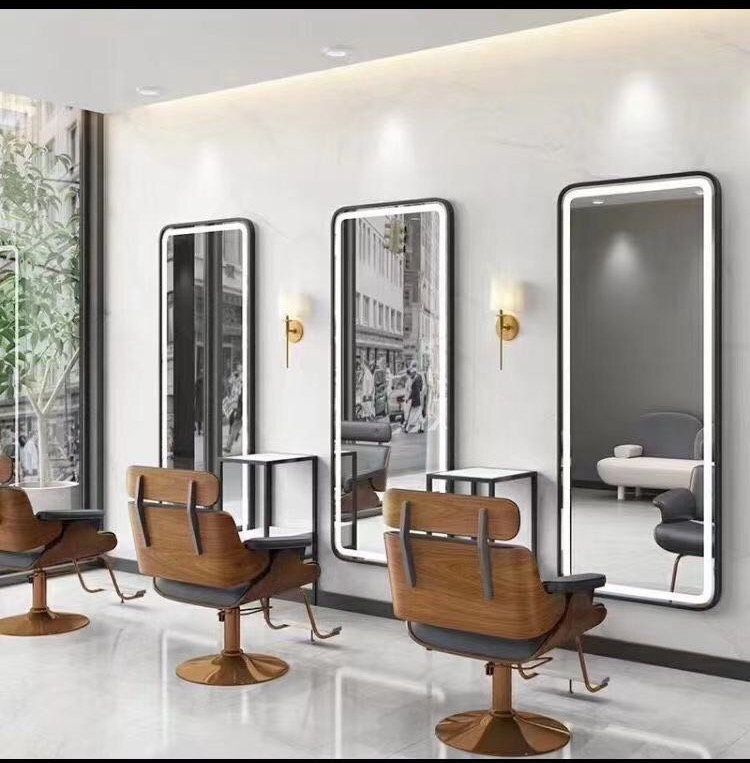 3面鏡セット、サロン用スタイリングステーション、LEDライト - Beauty Makeup Vanity Set のレビューと価格